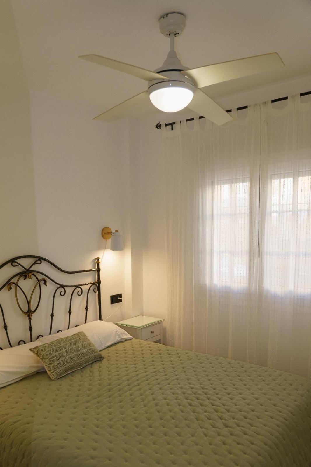 טריפה La Tortuga I, Encantador Apartamento Con Garaje En Primera Linea De Playa מראה חיצוני תמונה